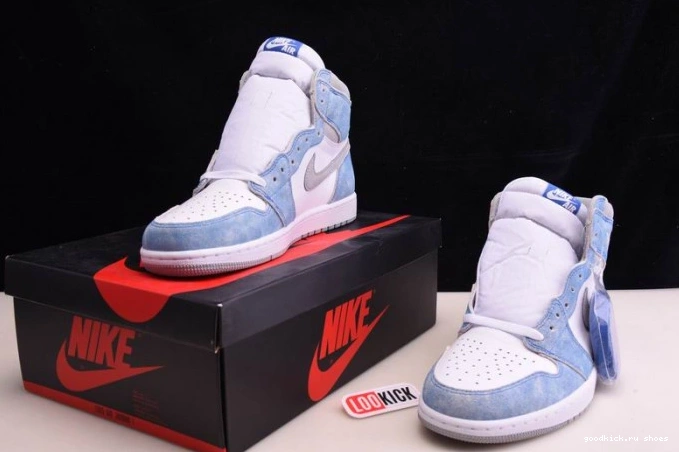 Royal Jordan Retro High OG 1 555088-402 Hyper 0714